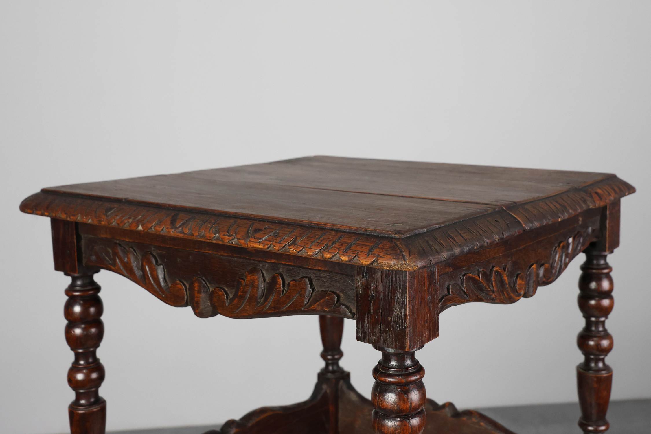 Oak carved square Side Table, Belgium 18th Centurythumbnail